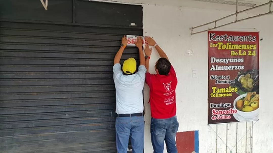 Los restaurantes no cumplían normas sanitarias.